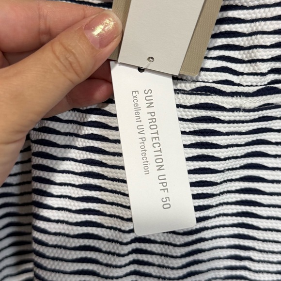 NEW Tommy Bahama Women's Island Cays Stripe Tankini Top Swimwear Size L - Picture 9 of 11